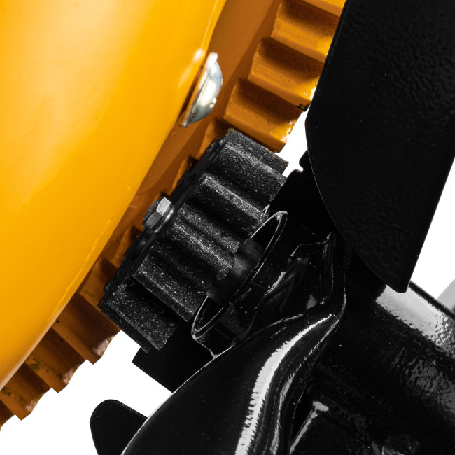 Бетоносмеситель B-180, 700 Вт, 180 л Denzel в Казани