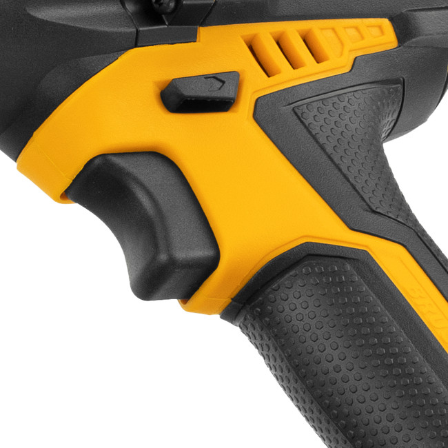 Винтоверт ударный аккумуляторный бесщет CID-IB-200-0, 18В Li-Ion Denzel в Казани Винтоверт ударный аккумуляторный бесщет CID-IB-200-0, 18В Li-Ion Denzel в Казани