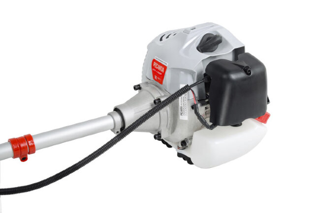 Бензиновый триммер БТР-1300Р Ресанта в Казани Бензиновый триммер БТР-1300Р Ресанта в Казани