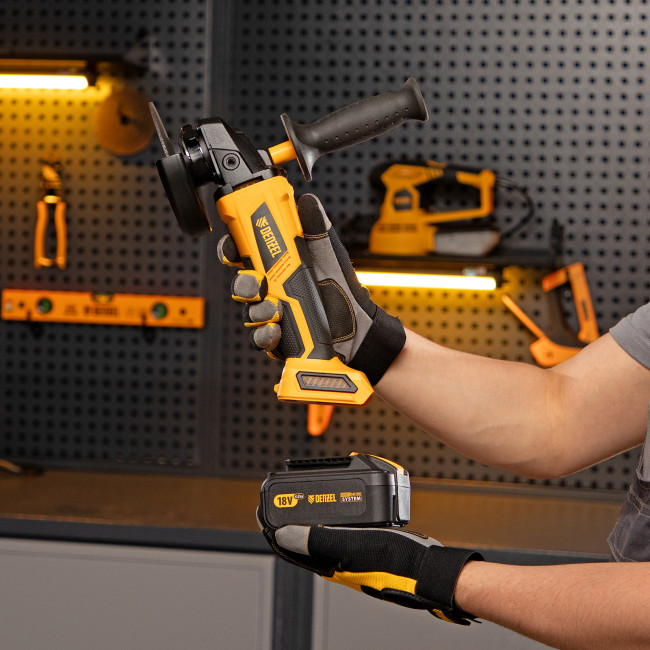 Машина углошлифовальная аккумуляторная бесщет. BLG-IB-18-125-0, Li-ion, 18 В Denzel в Казани