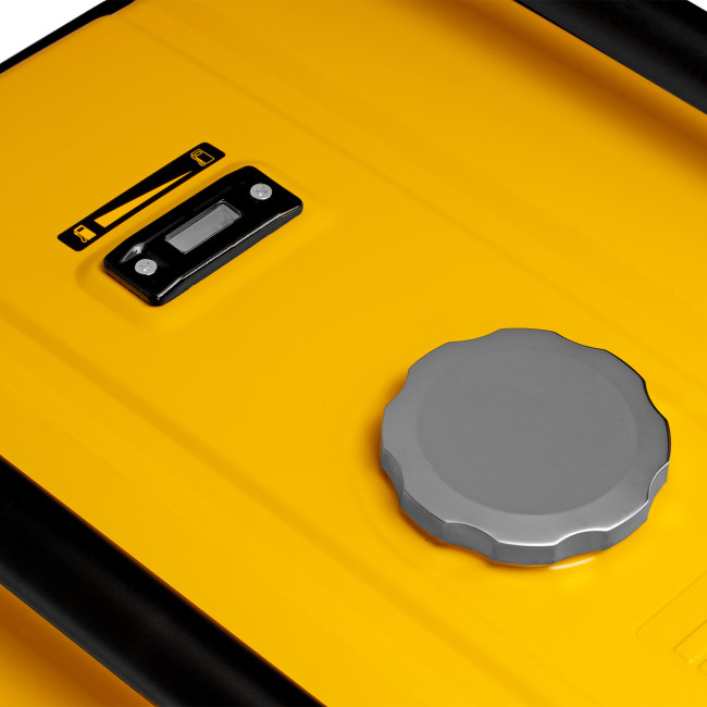 Генератор бензиновый GE 8900, 8.5 кВт, 220 В/50 Гц, 25 л, ручной старт Denzel в Казани