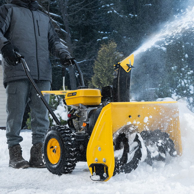 Бензиновая снегоуборочная машина SB 560, 212 cc, ручной старт Denzel в Казани Бензиновая снегоуборочная машина SB 560, 212 cc, ручной старт Denzel в Казани