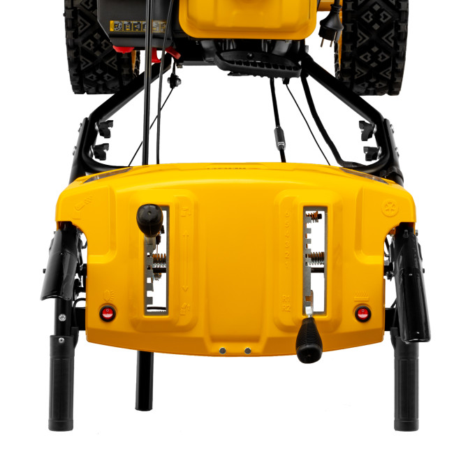 Бензиновая снегоуборочная машина SBM 610S PRO, 212 cc, электростартер, фара, обогрев Denzel в Казани