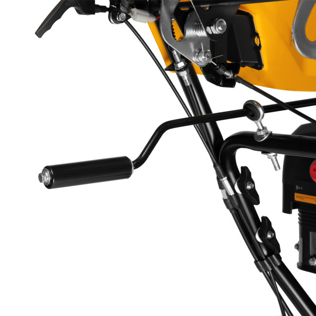 Бензиновая снегоуборочная машина SBL 711DT PRO, 420cc, гусеницы, эл.старт, блок. дифф. Denzel в Казани Бензиновая снегоуборочная машина SBL 711DT PRO, 420cc, гусеницы, эл.старт, блок. дифф. Denzel в Казани