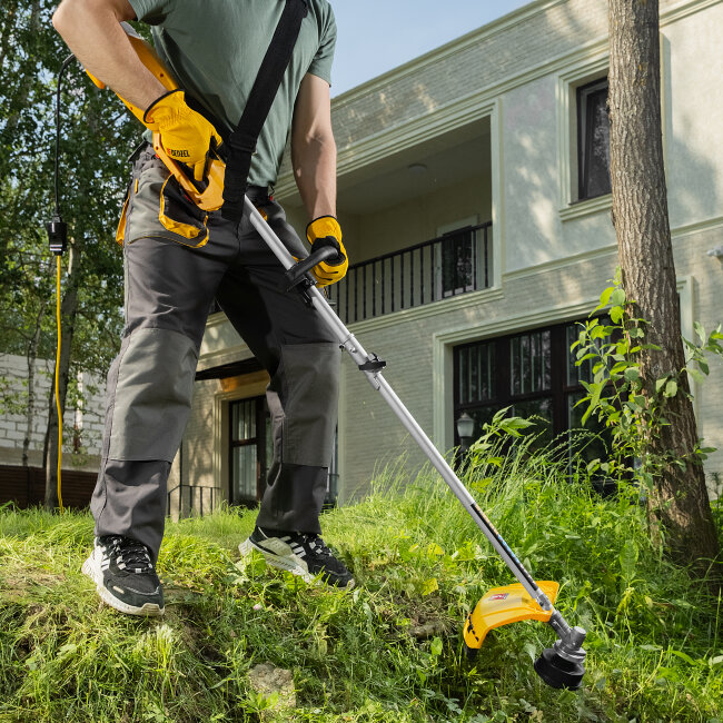 Триммер электрический TE-1220, 1200 Вт, 380 мм, катушка, диск, разборная штанга Denzel в Казани Триммер электрический TE-1220, 1200 Вт, 380 мм, катушка, диск, разборная штанга Denzel в Казани