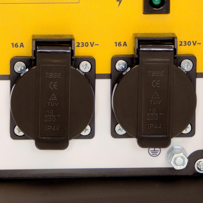 Генератор инверторный GT-2500iF, 2.5 кВт, 230 В, бак 5 л, открытый корпус, ручной старт Denzel в Казани Генератор инверторный GT-2500iF, 2.5 кВт, 230 В, бак 5 л, открытый корпус, ручной старт Denzel в Казани