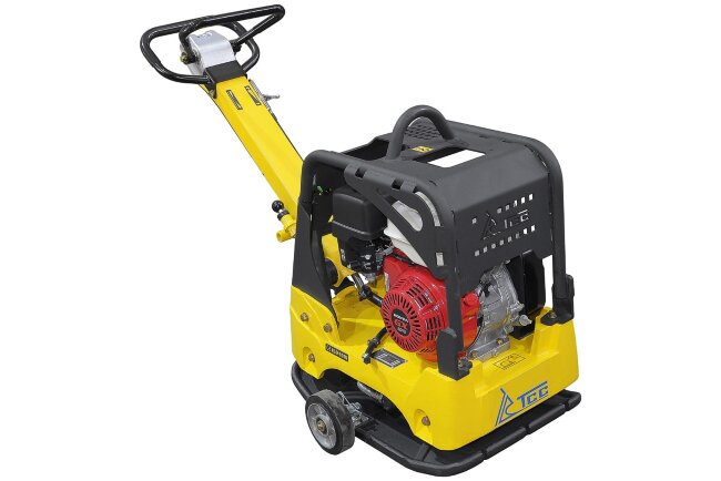 Виброплита реверсивная TSS-CP-220  (гидравлический привод) в Казани