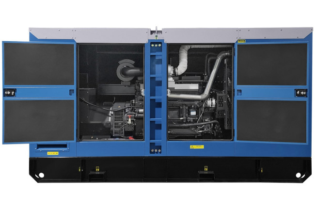 Дизельный генератор ТСС ЭД-200-Т400  в шумозащитном кожухе на прицепе в Казани