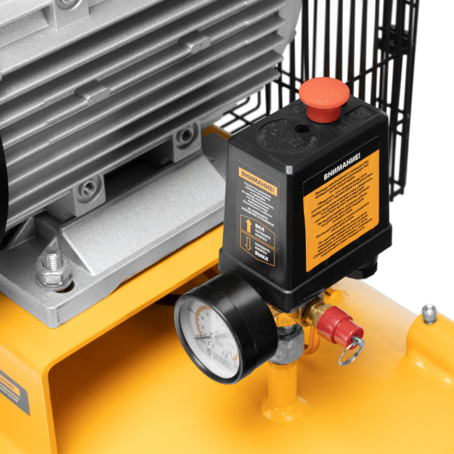 Компрессор воздушный рем. привод BCV 5500-T/270, 5,5 кВт, 270 литров, 850 л/мин Denzel в Казани