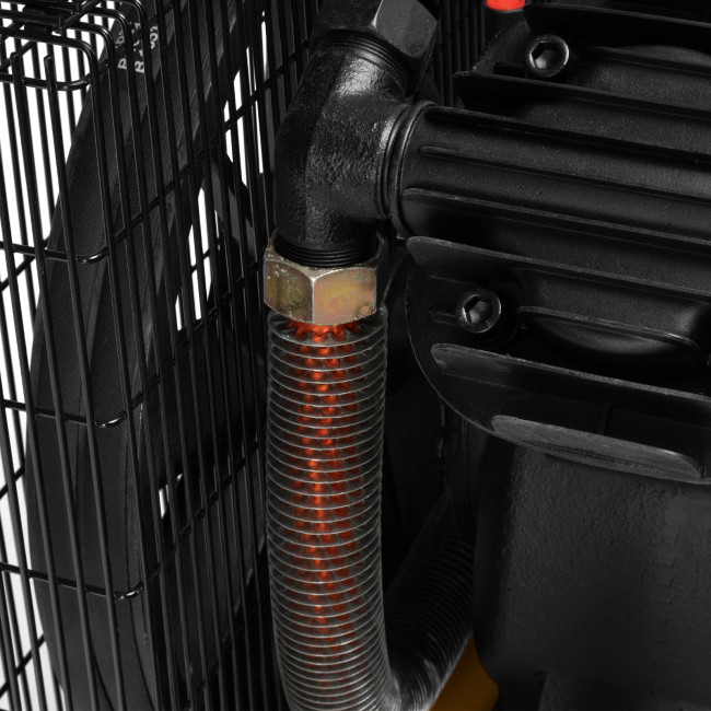 Компрессор воздушный рем. привод BCV 5500-T/270, 5,5 кВт, 270 литров, 850 л/мин Denzel в Казани