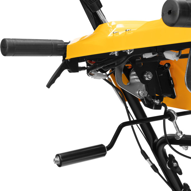 Бензиновая снегоуборочная машина SBM 610DT PRO, 212cc, гусеницы, эл.старт, блок. дифф. Denzel в Казани Бензиновая снегоуборочная машина SBM 610DT PRO, 212cc, гусеницы, эл.старт, блок. дифф. Denzel в Казани