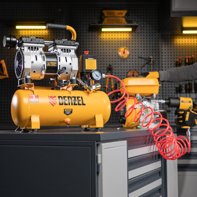 Компрессор DLS650/10 безмаслянный малошумный 650 Вт, 120 л/мин, ресивер 10 л Denzel в Казани