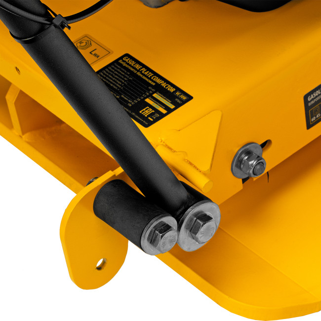 Виброплита бензиновая VC-30W, 30 кН, 60*45 см, 196 см3, бак для воды Denzel в Казани