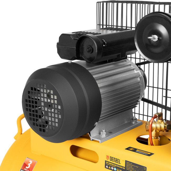 Компрессор воздушный BCV2200/100, ременный привод, 2.2 кВт, 100 литров, 370 л/мин Denzel в Казани