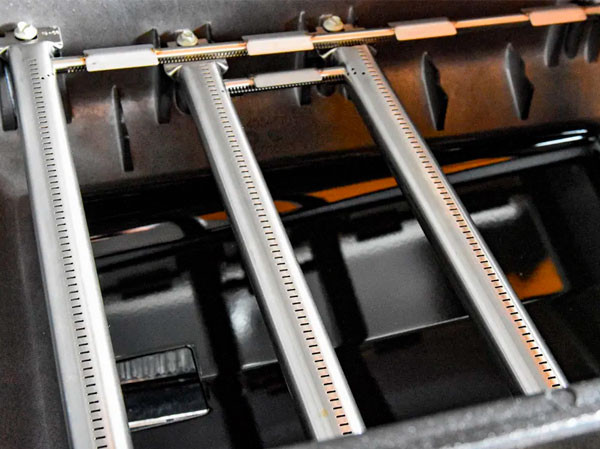 Газовый гриль WEBER Spirit Premium EPX-325 GBS в Казани Газовый гриль WEBER Spirit Premium EPX-325 GBS в Казани