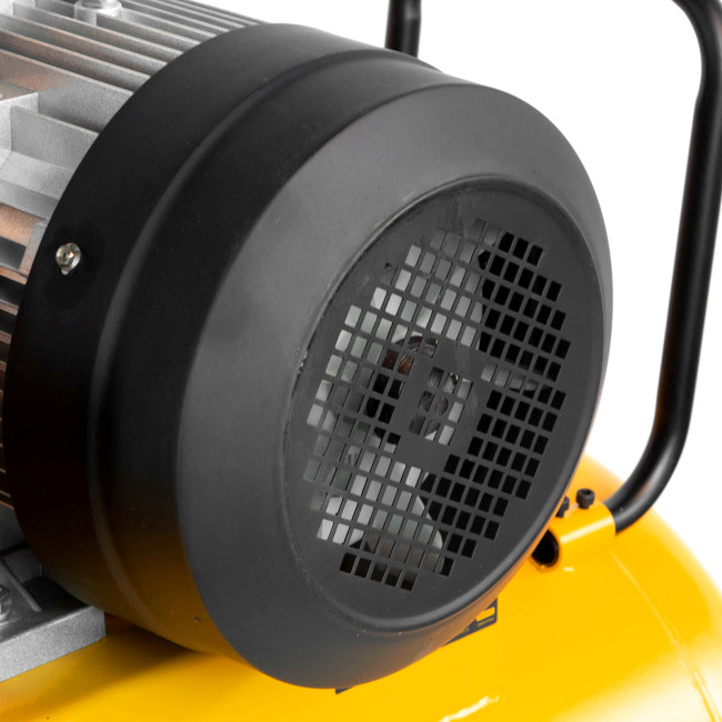 Компрессор воздушный, ременный привод BCI4000-T/200, 4.0 кВт, 200 литров, 690 л/мин Denzel в Казани