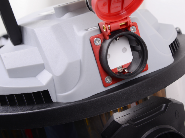 Пылесос строительный Ресанта ПС-1500/20 в Казани