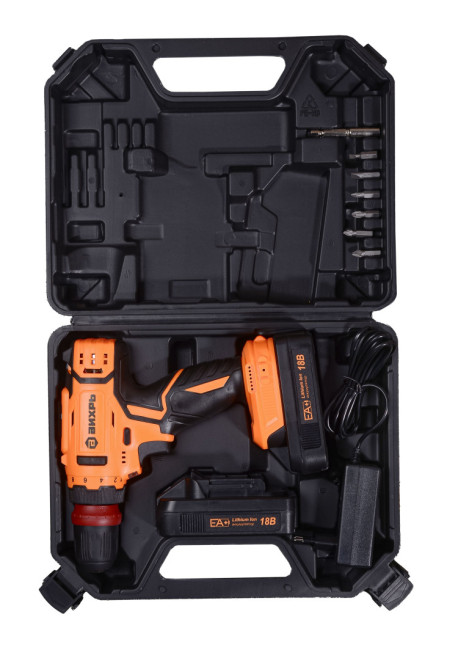 Дрель-шуруповерт аккумуляторная Вихрь ДА-18Л-2КC в Казани Дрель-шуруповерт аккумуляторная Вихрь ДА-18Л-2КC в Казани