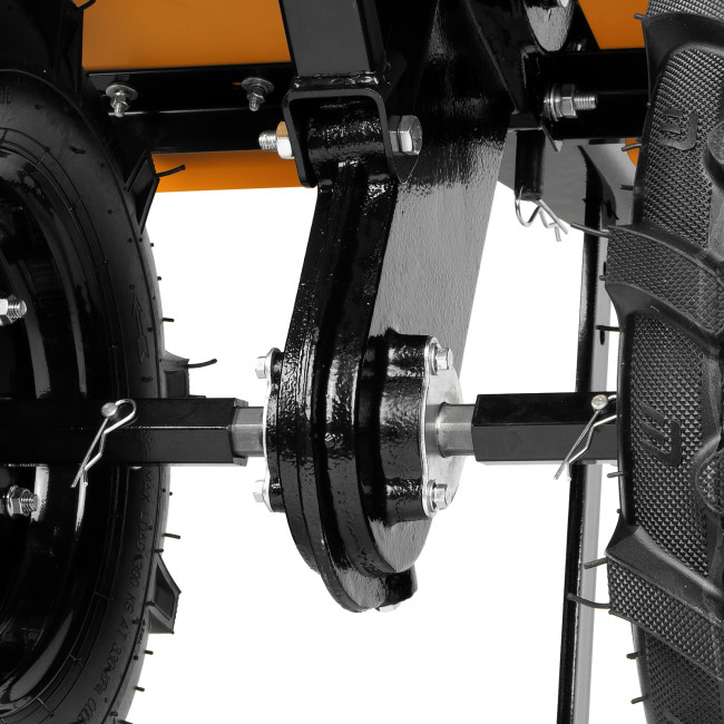 Мотоблок DPT-270, 7 л.с, ременное сцепление, ширина 85 см, глубина 35 см, фрез 3 х 4, ШОМ, передачи 2В/1Н Denzel в Казани