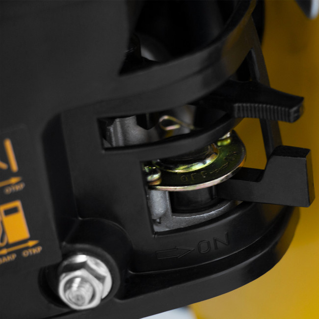 Мотопомпа бензиновая для чистой воды PX-80, 7 л.с, 3", 1000 л/мин, глубина 8 м, напор 30 м Denzel в Казани