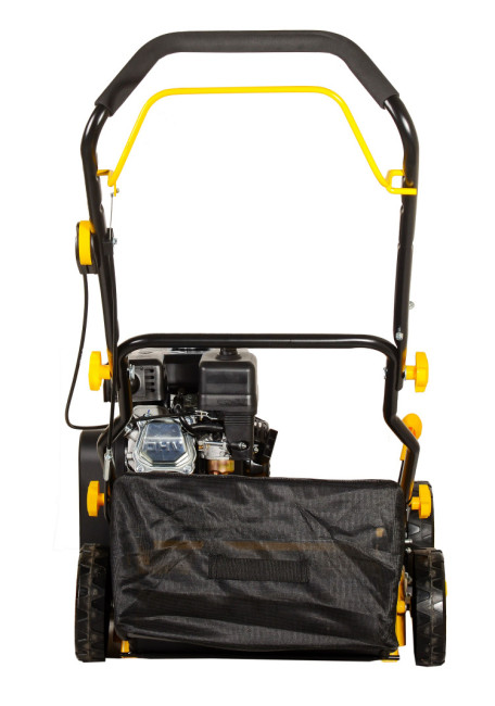 Бензиновый скарификатор-аэратор Huter GSA-7,0 в Казани Бензиновый скарификатор-аэратор Huter GSA-7,0 в Казани