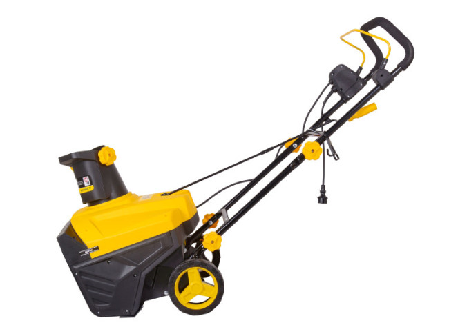 Снегоуборщик электрический Huter SGC 2500EL в Казани