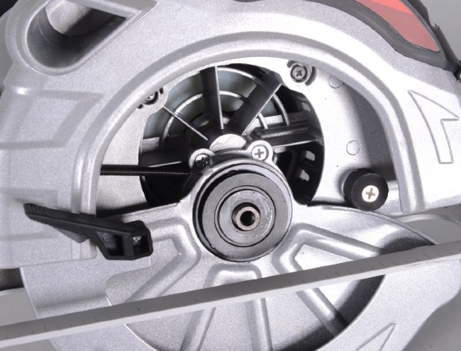 Дисковая пила ДП-235/2200 Ресанта в Казани