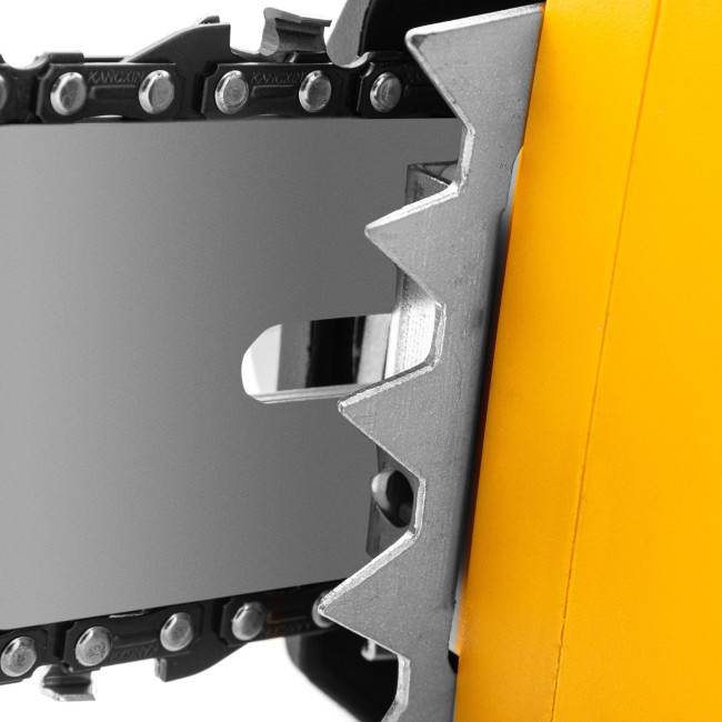 Пила цепная электрическая EDS-2200P, 2.2 кВт,поперечная, шина 45 см, шаг 3/8, паз 1.3 мм, 63 звена Denzel в Казани