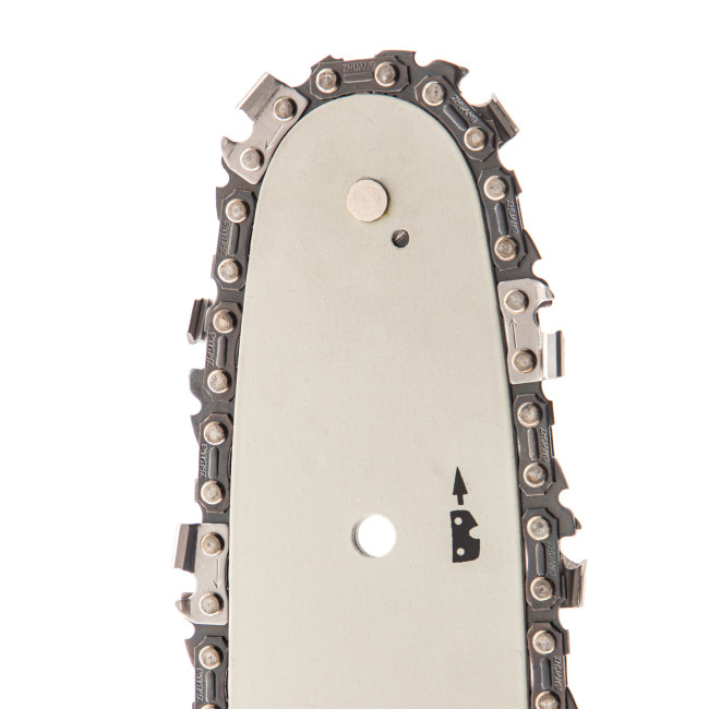 Пила цепная электрическая EDS-2000, 2 кВт,продольная, шина 40 см, шаг 3/8, паз 1.3 мм, 56 звеньев Denzel в Казани