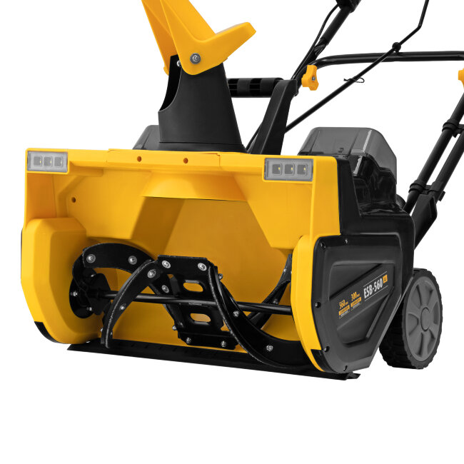 Снегоуборочная машина аккумуляторная, ESB-560Li, 560 мм, 40В, 2 АКБ 5 Ач, ЗУ, метал. шнек Denzel в Казани