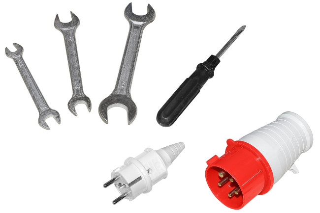 Дизель генератор TSS SDG 7000EH3A в Казани