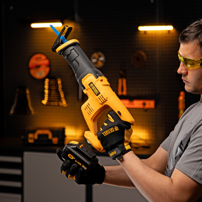 Пила сабельная аккумуляторная CRC-115, 18В Li-Ion Denzel в Казани Пила сабельная аккумуляторная CRC-115, 18В Li-Ion Denzel в Казани