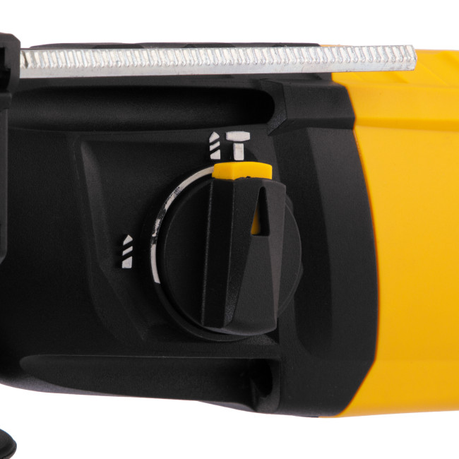 Перфоратор электрический RHH-600-22, SDS-plus, 600 Вт, 2,5 Дж, 2 реж. Denzel в Казани