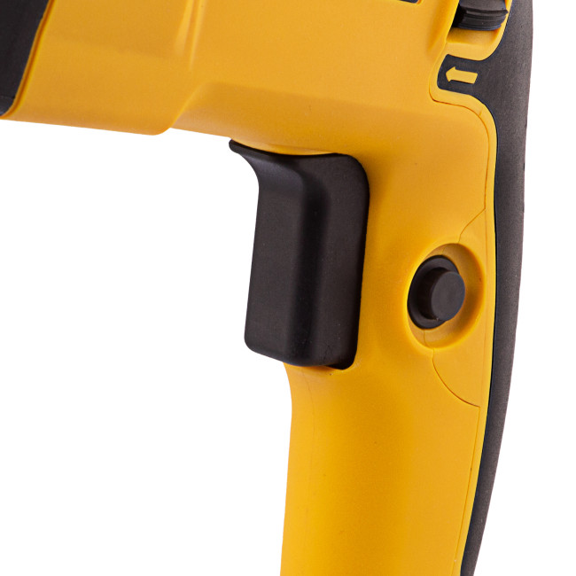 Перфоратор электрический RHH-800-26, SDS-plus, 800 Вт, 3 Дж, 3 плюс 1 реж. Denzel в Казани Перфоратор электрический RHH-800-26, SDS-plus, 800 Вт, 3 Дж, 3 плюс 1 реж. Denzel в Казани