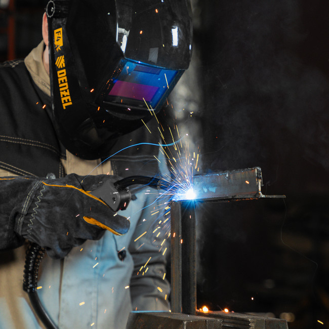 Аппарат инвертор. полуавтомат. cварки IMIG-160 Synergy, 160 А, ПВ 60%, катушка 5 кг Denzel в Казани