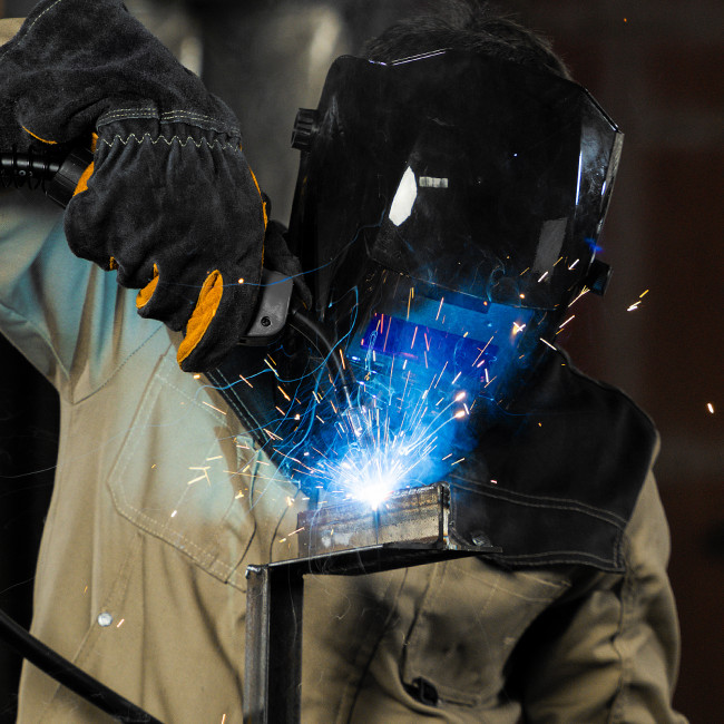 Аппарат инвертор. полуавтомат. cварки IMIG-160 Synergy, 160 А, ПВ 60%, катушка 5 кг Denzel в Казани