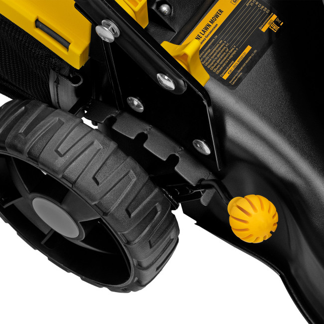 Газонокосилка бензиновая GLD-420, 146 см3, ширина 42 см, 40 л Denzel в Казани Газонокосилка бензиновая GLD-420, 146 см3, ширина 42 см, 40 л Denzel в Казани