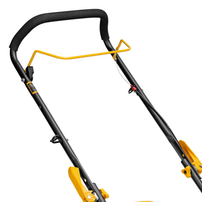 Газонокосилка бензиновая GLD-420, 146 см3, ширина 42 см, 40 л Denzel в Казани Газонокосилка бензиновая GLD-420, 146 см3, ширина 42 см, 40 л Denzel в Казани