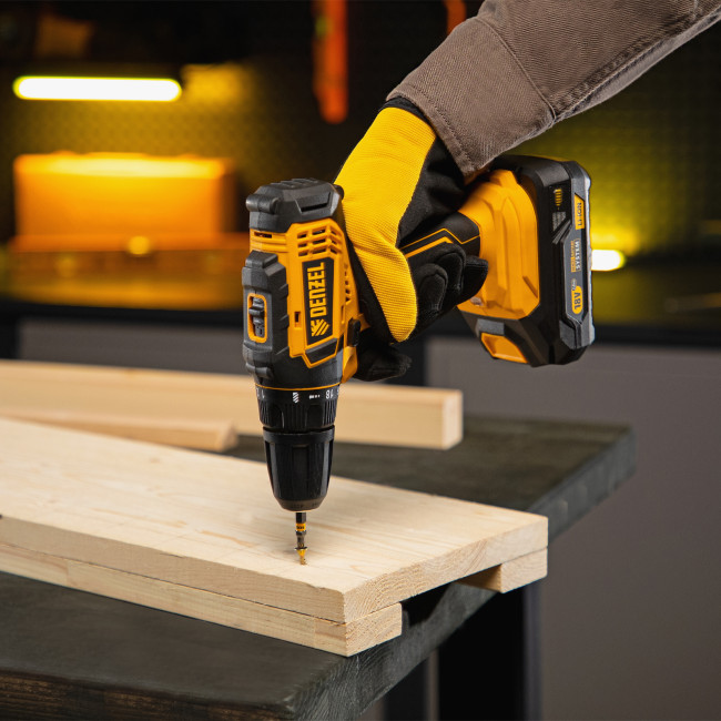 Дрель-шуруповерт аккумуляторная CDL-18-0, Li-Ion, 18 В Denzel в Казани