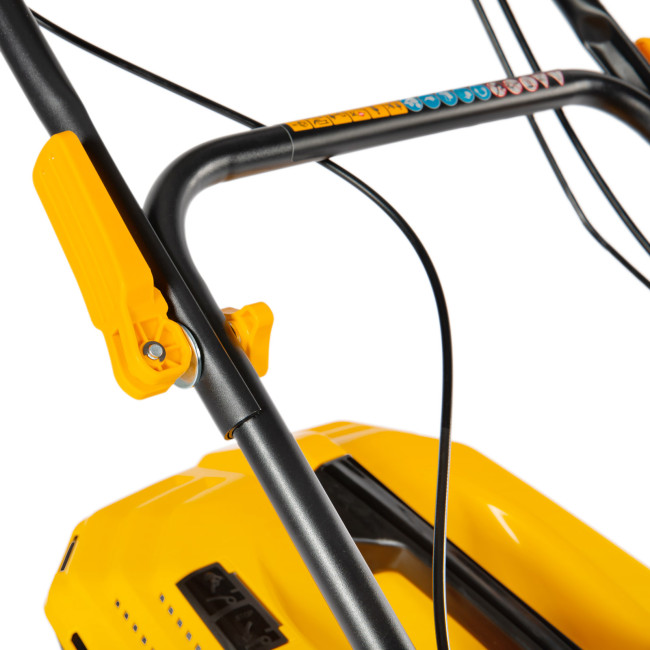 Газонокосилка бензиновая GLD-520SP-BS, 163 см3, Briggs Stratton, ширина 52 см, привод, 60 л Denzel в Казани