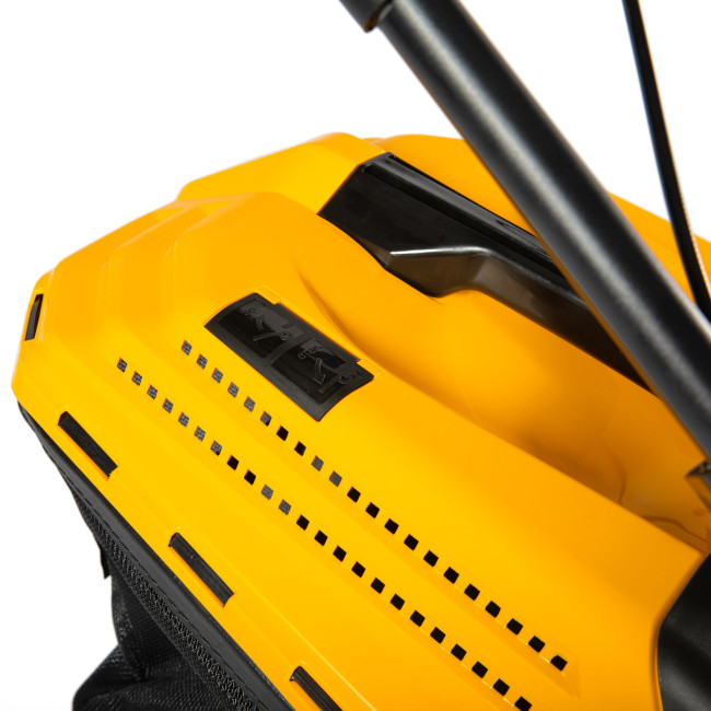 Газонокосилка бензиновая GLD-520SP-BS, 163 см3, Briggs Stratton, ширина 52 см, привод, 60 л Denzel в Казани