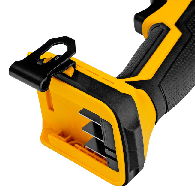 Дрель-шуруповерт аккумуляторная, бесщет. BLDL-IB-18-0, Li-Ion, 18 В Denzel в Казани Дрель-шуруповерт аккумуляторная, бесщет. BLDL-IB-18-0, Li-Ion, 18 В Denzel в Казани