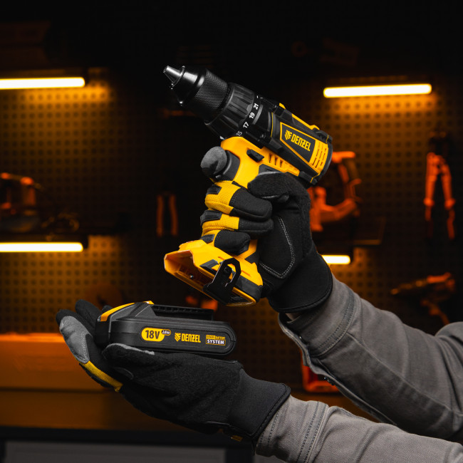 Дрель-шуруповерт аккумуляторная, бесщет. BLDL-IB-18-0, Li-Ion, 18 В Denzel в Казани Дрель-шуруповерт аккумуляторная, бесщет. BLDL-IB-18-0, Li-Ion, 18 В Denzel в Казани