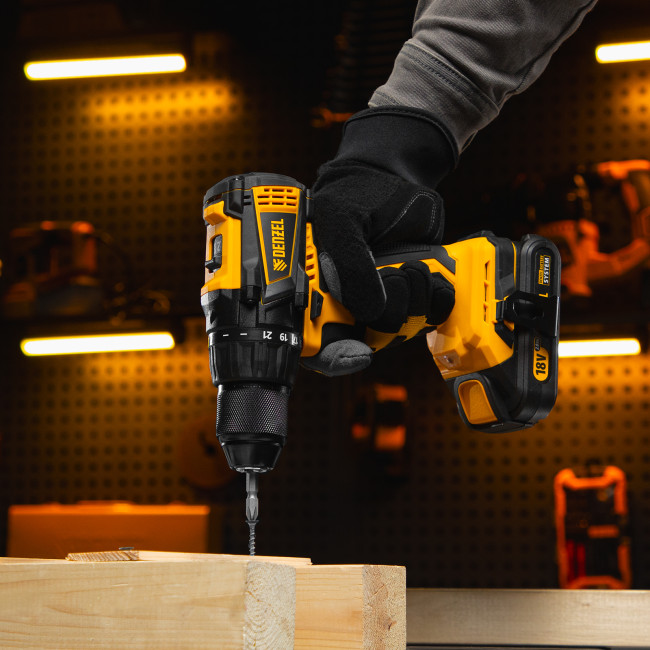 Дрель-шуруповерт аккумуляторная, бесщет. BLDL-IB-18-0, Li-Ion, 18 В Denzel в Казани Дрель-шуруповерт аккумуляторная, бесщет. BLDL-IB-18-0, Li-Ion, 18 В Denzel в Казани