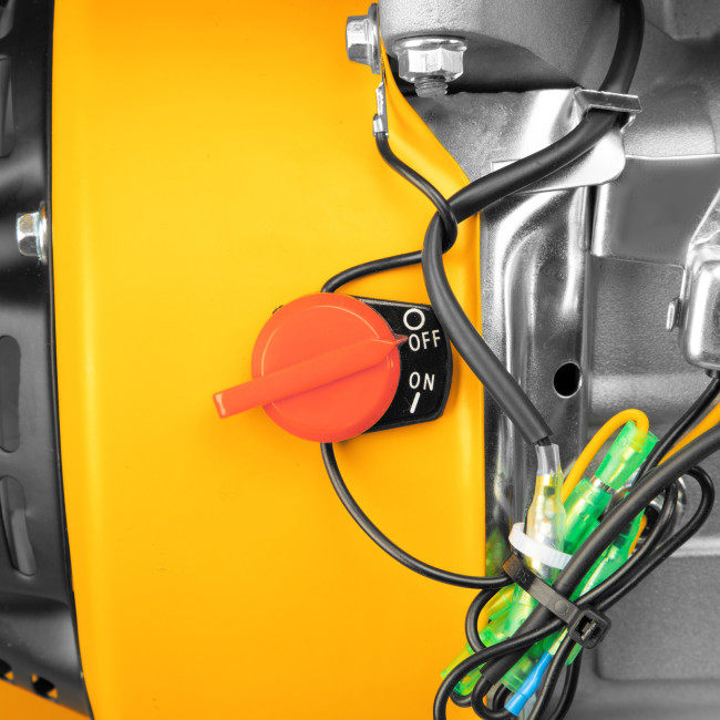 Мотоблок DPT-170SB, 7 л.с., ремен.сцеп, фрез 3х4, ШОМ, без колес, передачи 2В/1Н Denzel в Казани Мотоблок DPT-170SB, 7 л.с., ремен.сцеп, фрез 3х4, ШОМ, без колес, передачи 2В/1Н Denzel в Казани