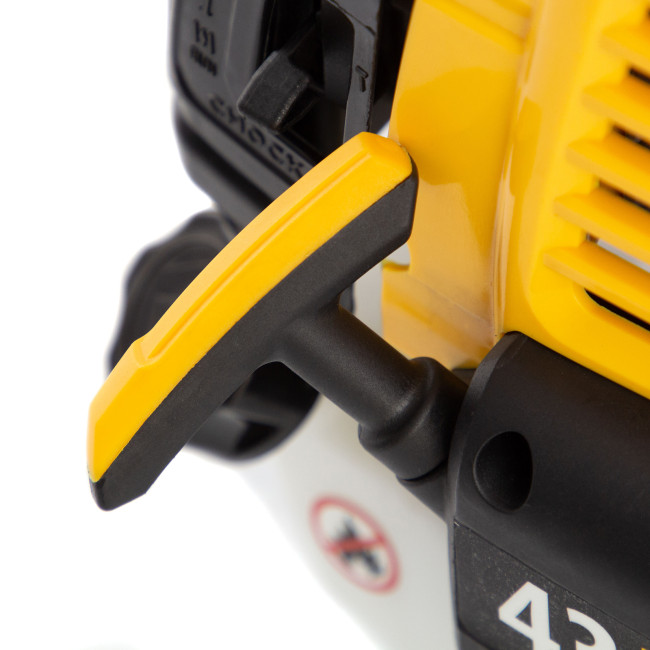 Триммер бензиновый DT 43, 43 см3, 2.5 л. с, неразъемная штанга, состоит из 2 частей Denzel в Казани