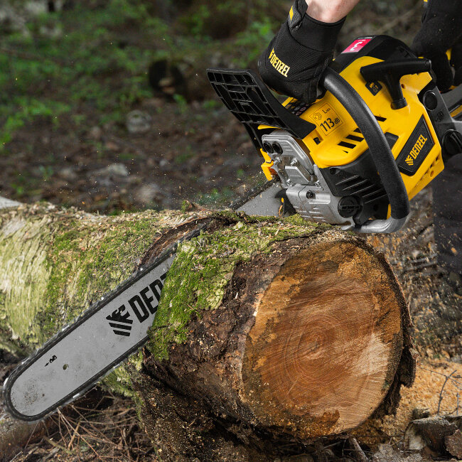 Пила цепная бензиновая DS-5820, шина 50 см, 58 см3, 3.6 л.с, шаг 0,325, паз 1,5 мм, 76 звеньев Denzel в Казани