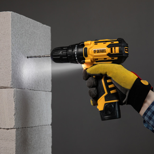 Дрель-шуруповерт аккумуляторная CDL-12CB, Li-Ion, 12 В, 1 акк. Denzel в Казани Дрель-шуруповерт аккумуляторная CDL-12CB, Li-Ion, 12 В, 1 акк. Denzel в Казани