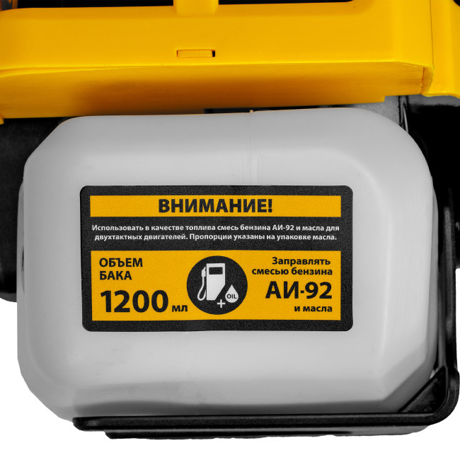 Триммер бензиновый DT 43S, 43 см3, 2.5 л. с, разъемная штанга, состоит из 2 частей Denzel в Казани