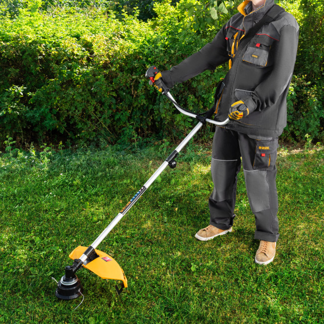 Триммер бензиновый DT 52S, 52 см3, 3 л. с, разъемная штанга, состоит из 2 частей Denzel в Казани